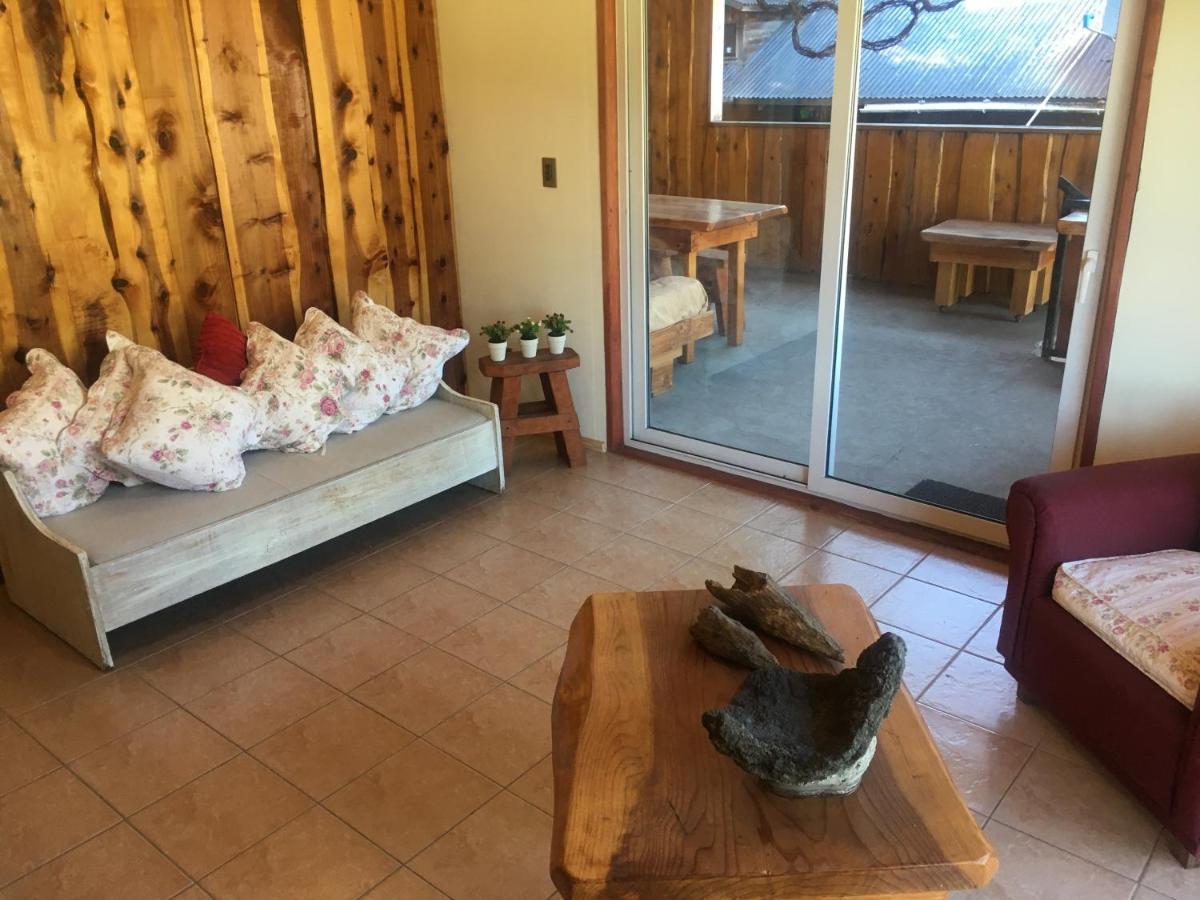 Ruka Pucon Hostel Εξωτερικό φωτογραφία