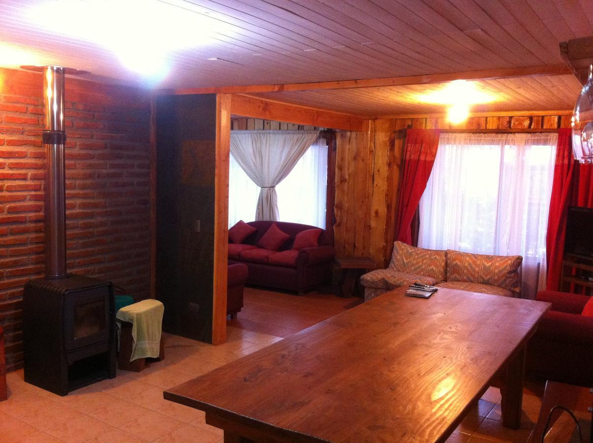 Ruka Pucon Hostel Εξωτερικό φωτογραφία